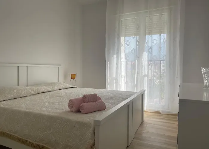 Atrium Residency * 티라나